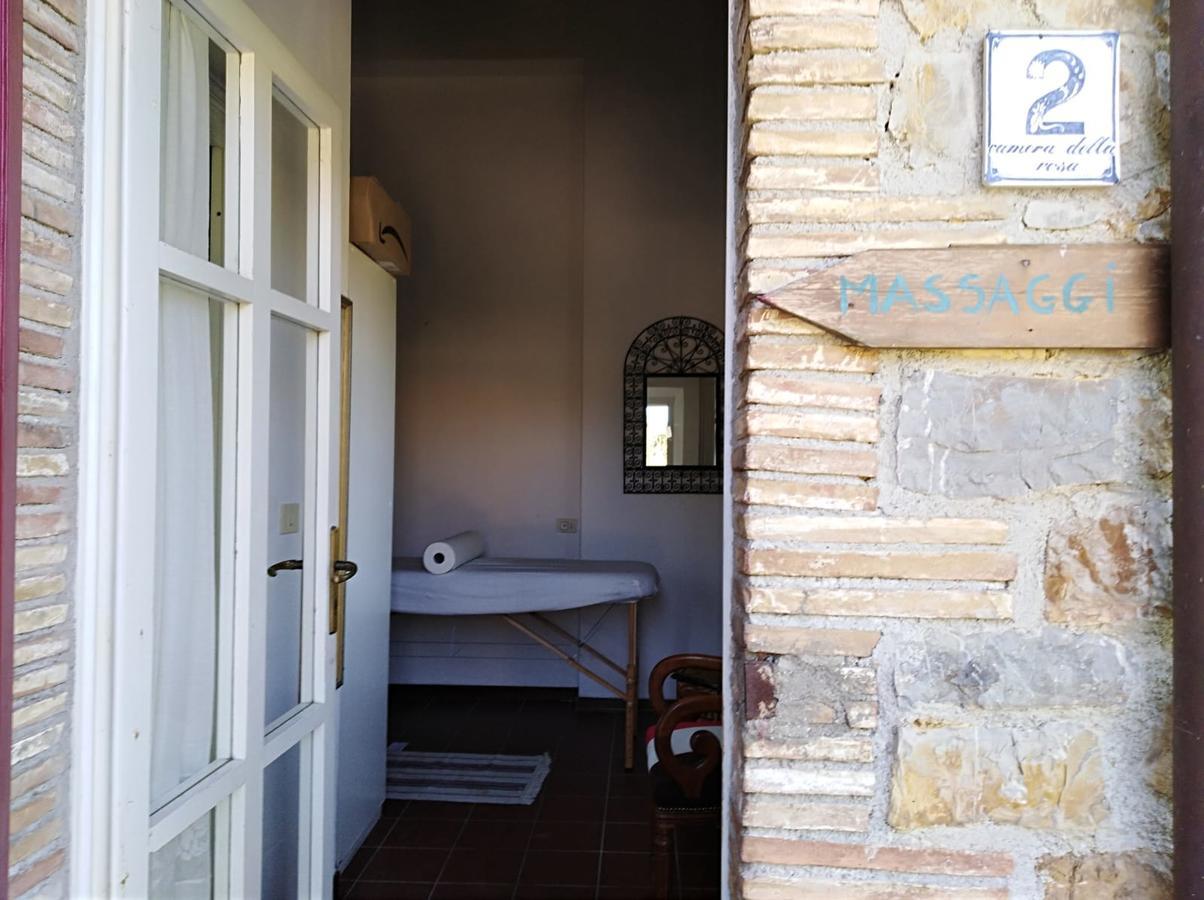 Il Daino Bianco Country Hotel Manciano Exteriör bild