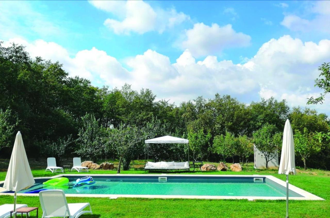 Il Daino Bianco Country Hotel Manciano Exteriör bild